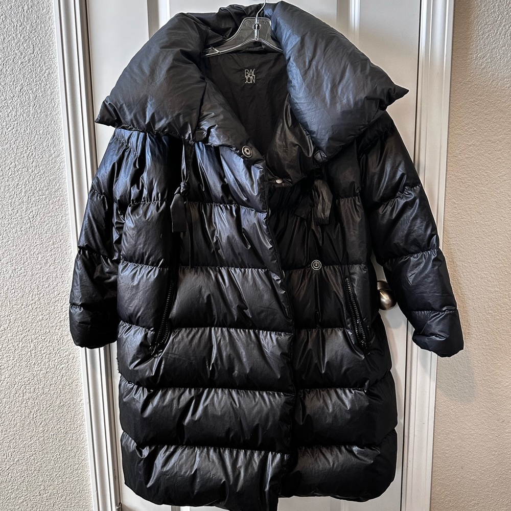 BACON Oversized Black Puffer LIKE NEW Medium